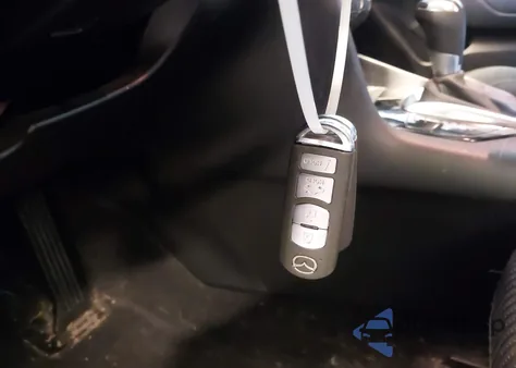 2016 Mazda Mazda3 I Touring из США, поврежденный, VIN JM1BM1V74G1306843